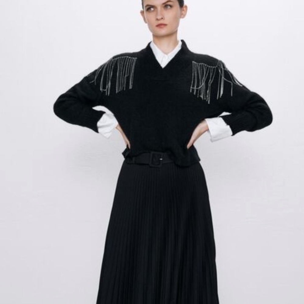 Zara NWT black wool blend sweater with rhinestones 9598/173
